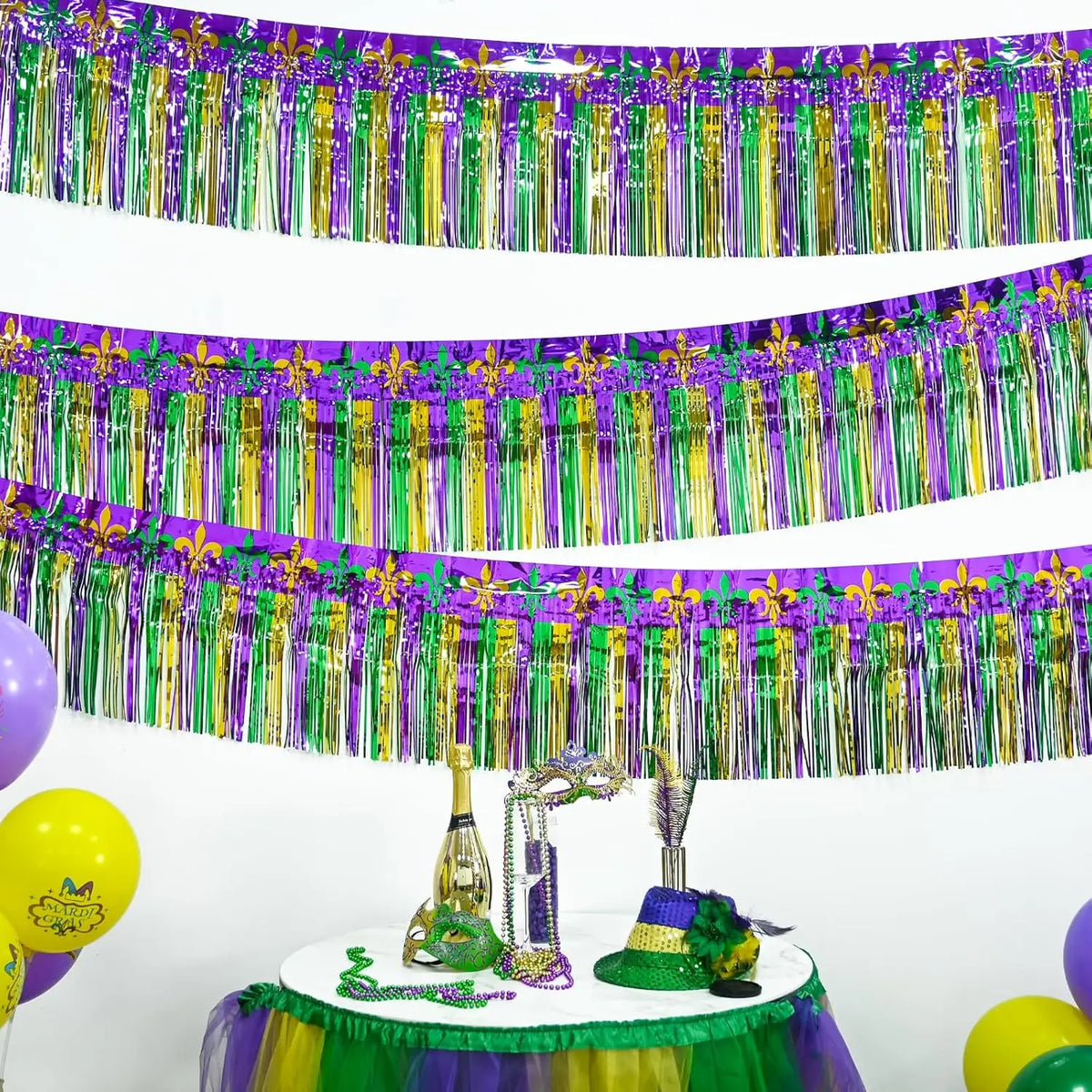 kit Carnaval Pacote com 1 saias de mesa com franjas metálicas Carnaval de 29,5 x 182 cm