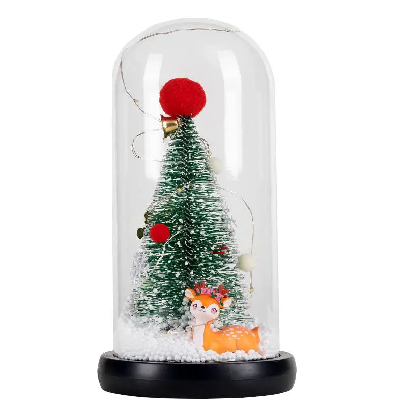 Mini Árvores de Natal Decoradas com Luzes LED em Cúpulas Vidro (Cápsulas Eternas), Posicionadas Base Clara