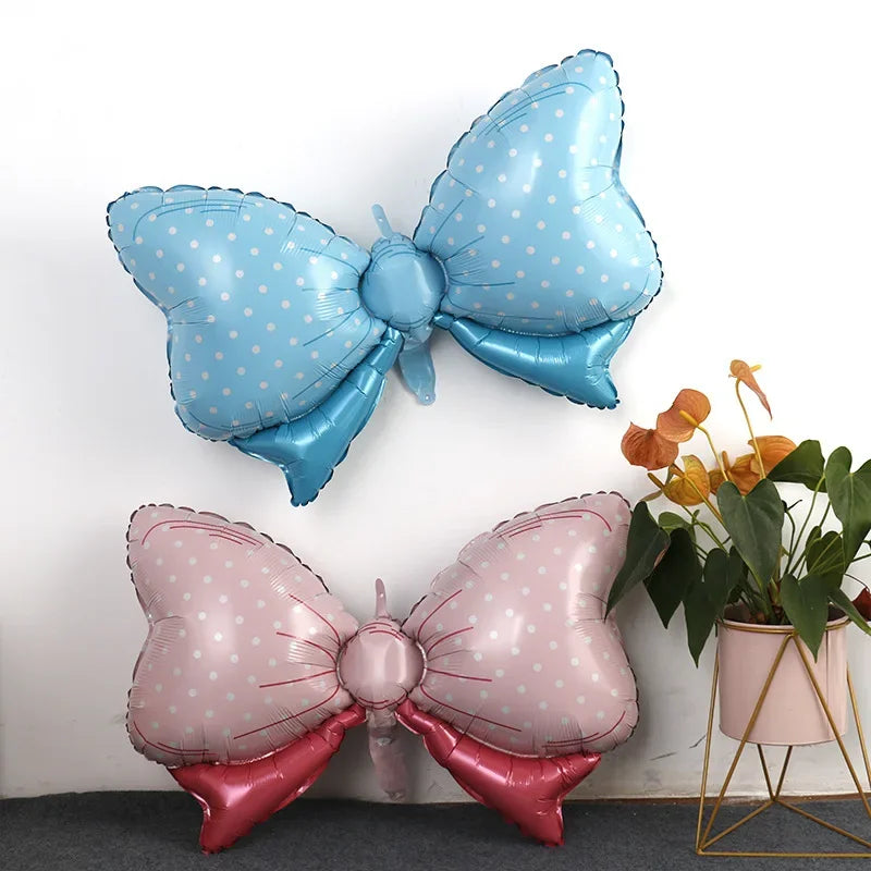 Balões de laço, decoração de chá de bebê com gravata borboleta