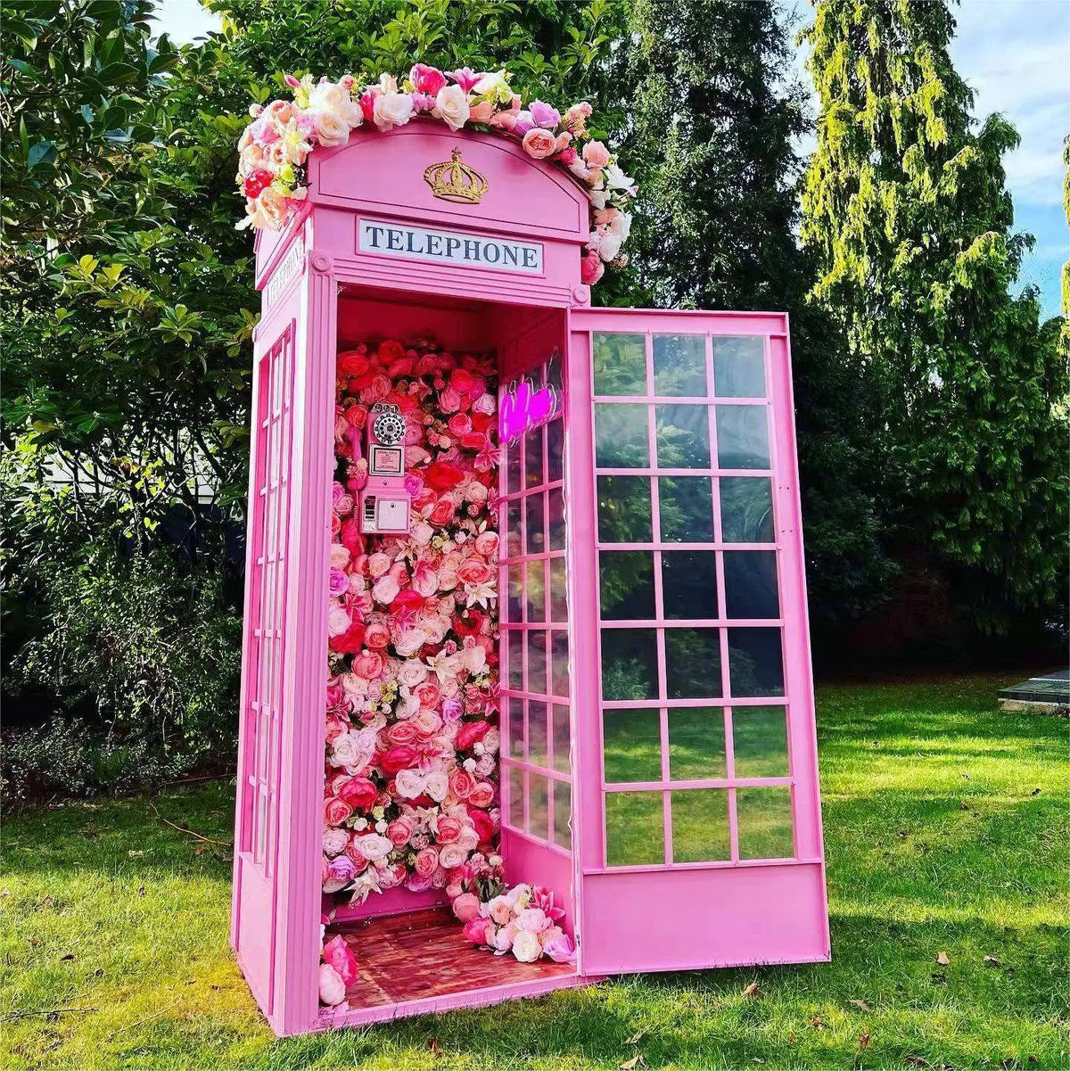 Cabine Telefônica Temática Tamanho Real Rosa Flores Londres