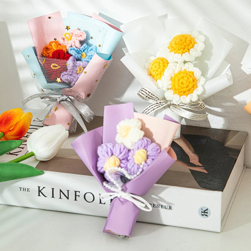 Flores buquê de flores de crochê, buquê de crochê feito à mão com margaridas e girassol