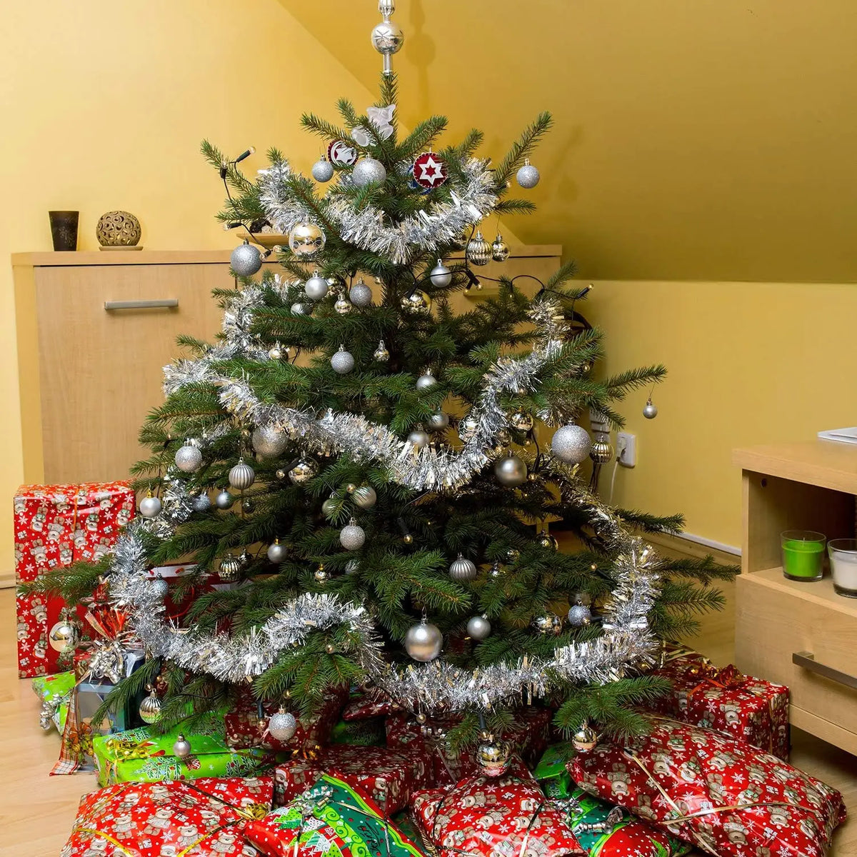 Guirlanda Colorida de Natal 15 jardas (45 pés) comprimento comercial grosso papel alumínio