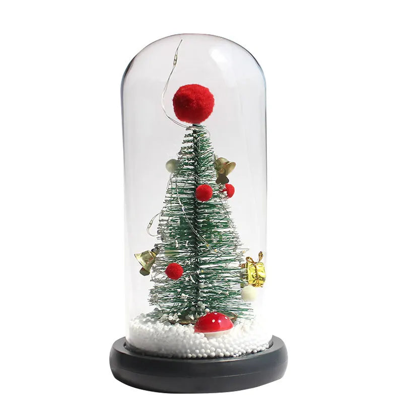 Mini Árvores de Natal Decoradas com Luzes LED em Cúpulas Vidro (Cápsulas Eternas), Posicionadas Base Clara
