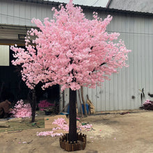 Carregar imagem no visualizador da galeria, Plantas de simulação artificial árvore decoração árvore falsa hotel shopping center
