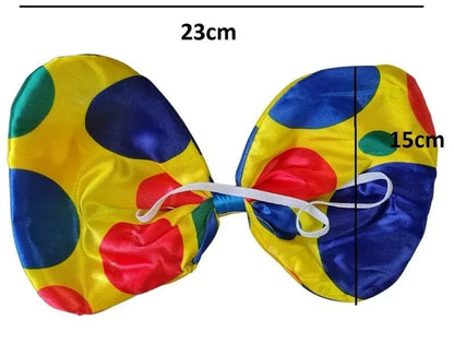 Chapéu engraçado e gravata colorida a receita certa para uma dose extra de diversão