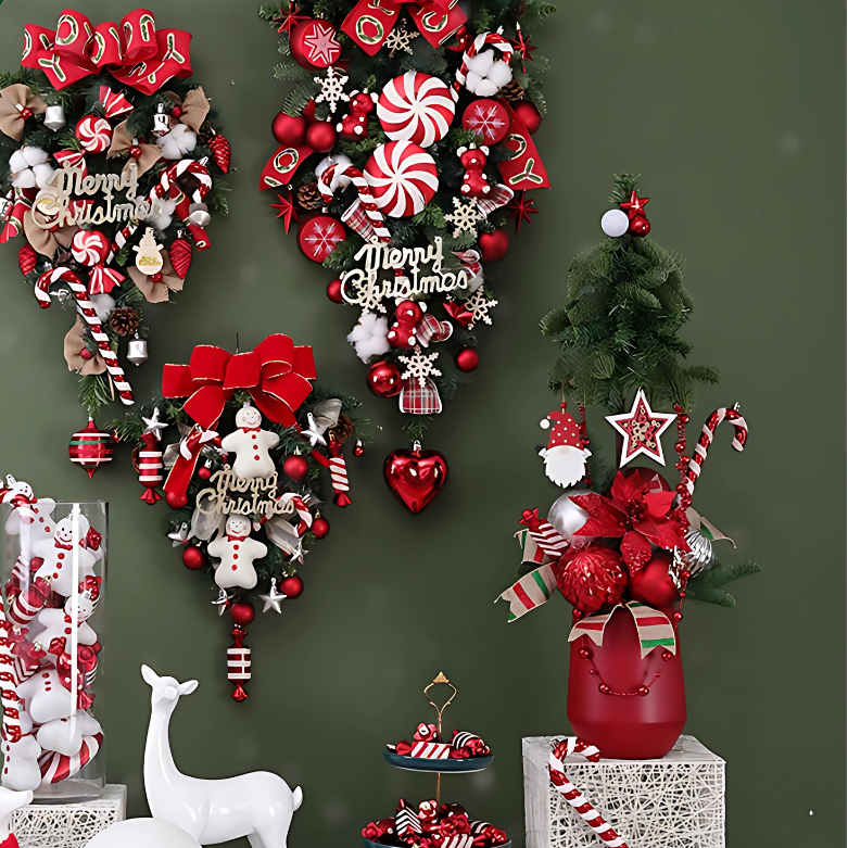 Guirlanda de Natal Nevada com Bolas Vermelhas, Pinhas e Azevinhos - Decoração Natalina