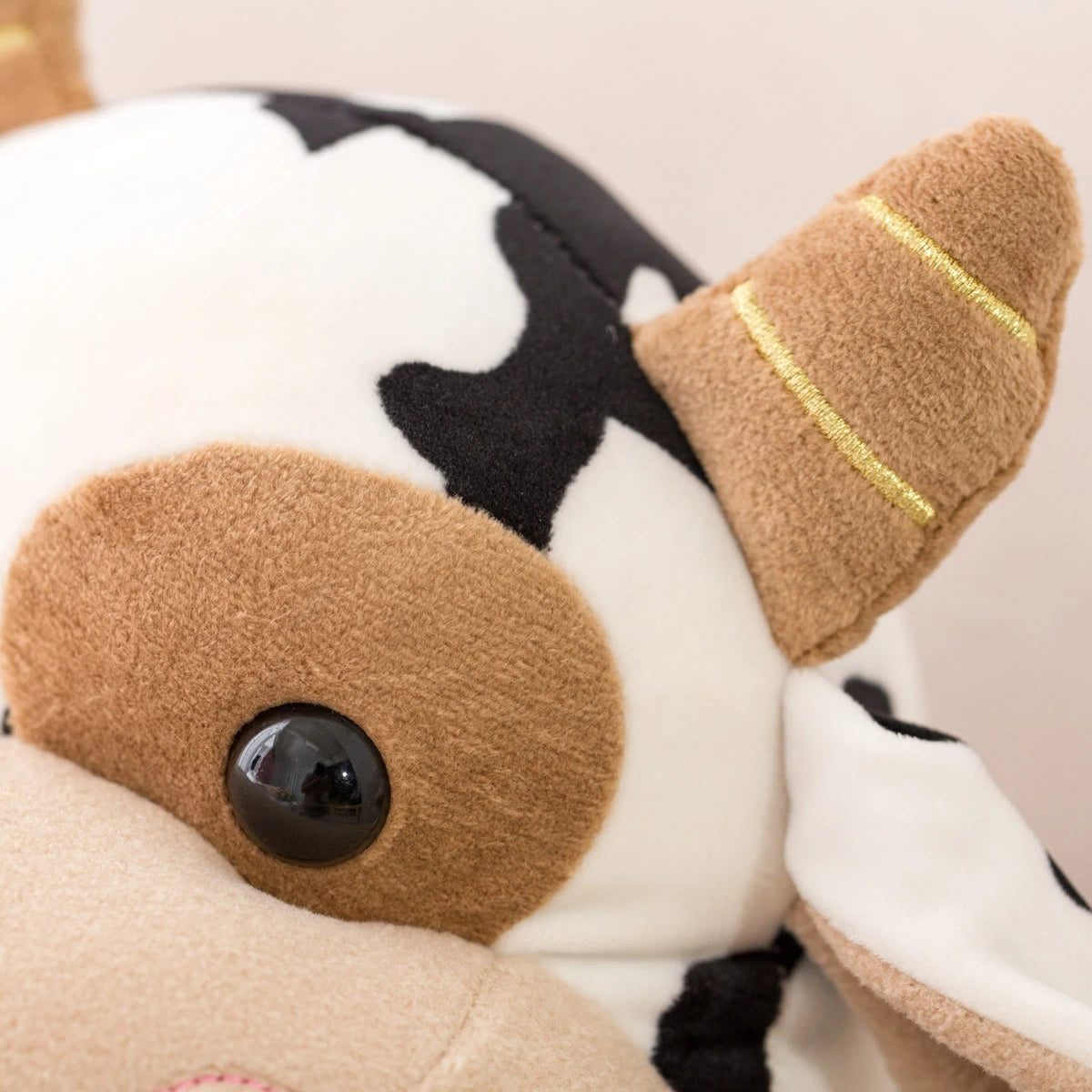 Bicho de Pelúcia Vaca Vaquinha Macia e Pelúcia Vaca Vaquinha Linda Incríveis 30cm