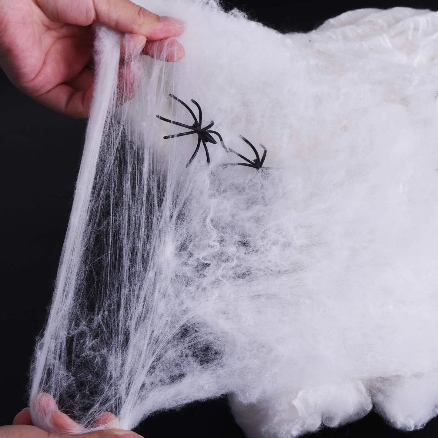 Teia de Aranha Esticável com 2 Aranhas Decorativas para Halloween