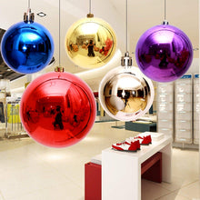 Carregar imagem no visualizador da galeria, Bola De Natal Gigante Brilhosa 30cm Cor Ouro
