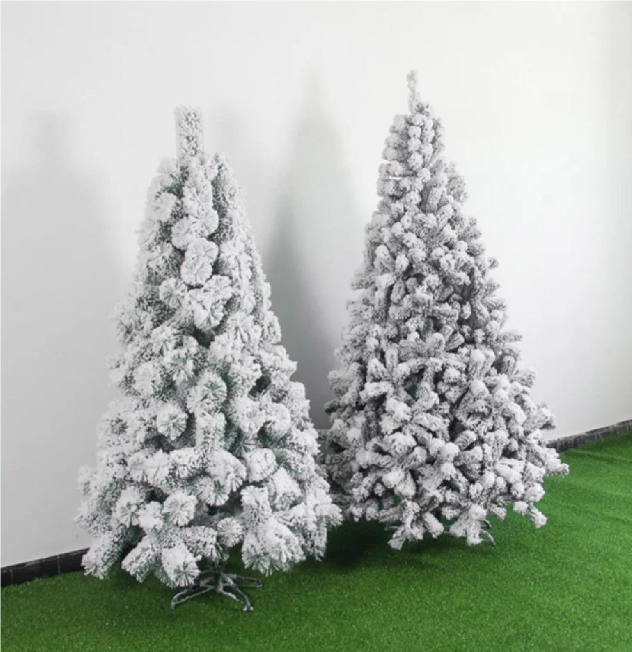 Árvore De Natal Luxo Pinheiro Neve Nevada 1.50m 412 Galhos