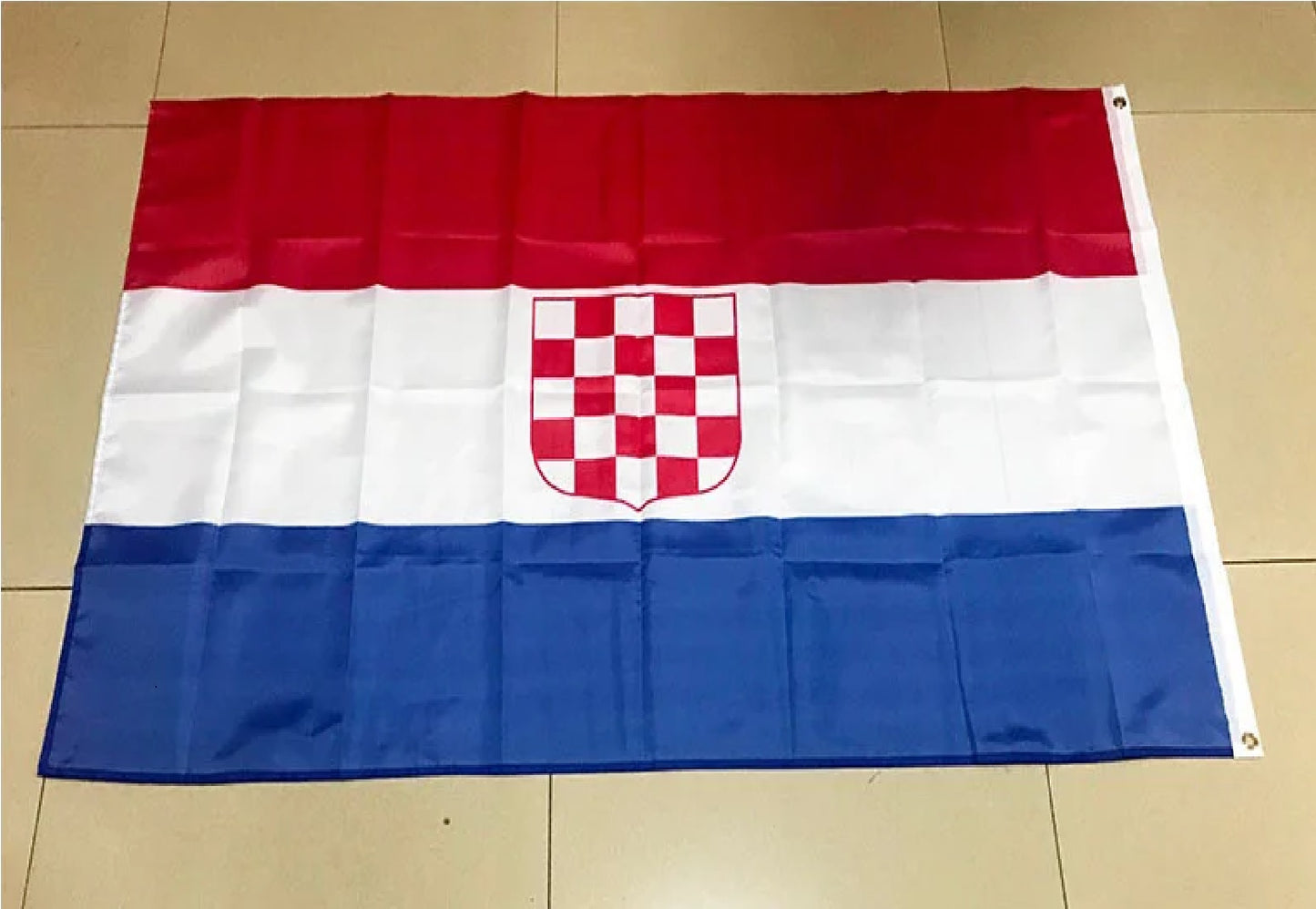 Bandeira da Croácia 2 'x 3' - Bandeiras Croatas 60 x 90 cm - Banner 2 x 3 pés