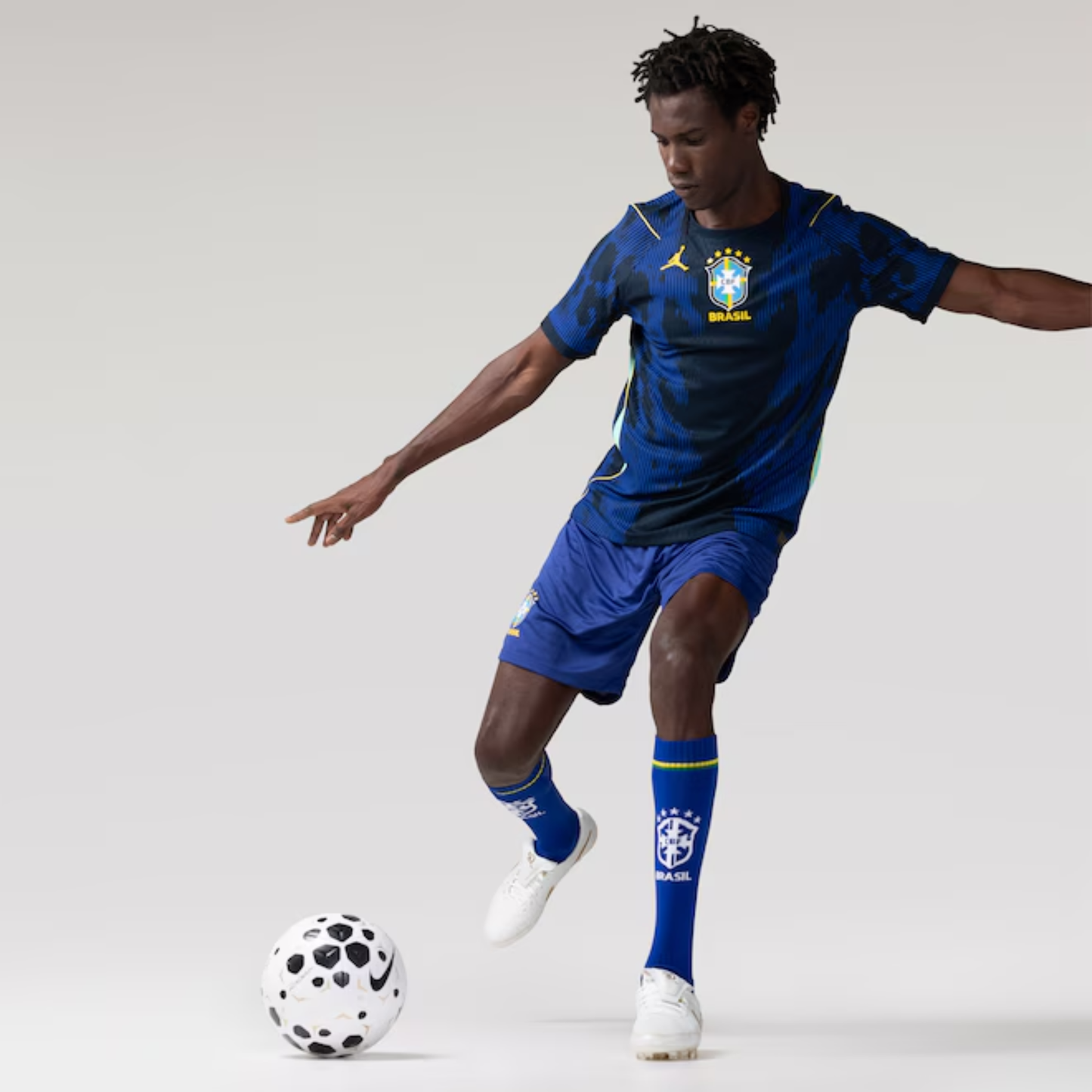 Camisa Brasil Azul Copa do Mundo Camisa Brasil Copa 2026 Unissex Azul Torcedor