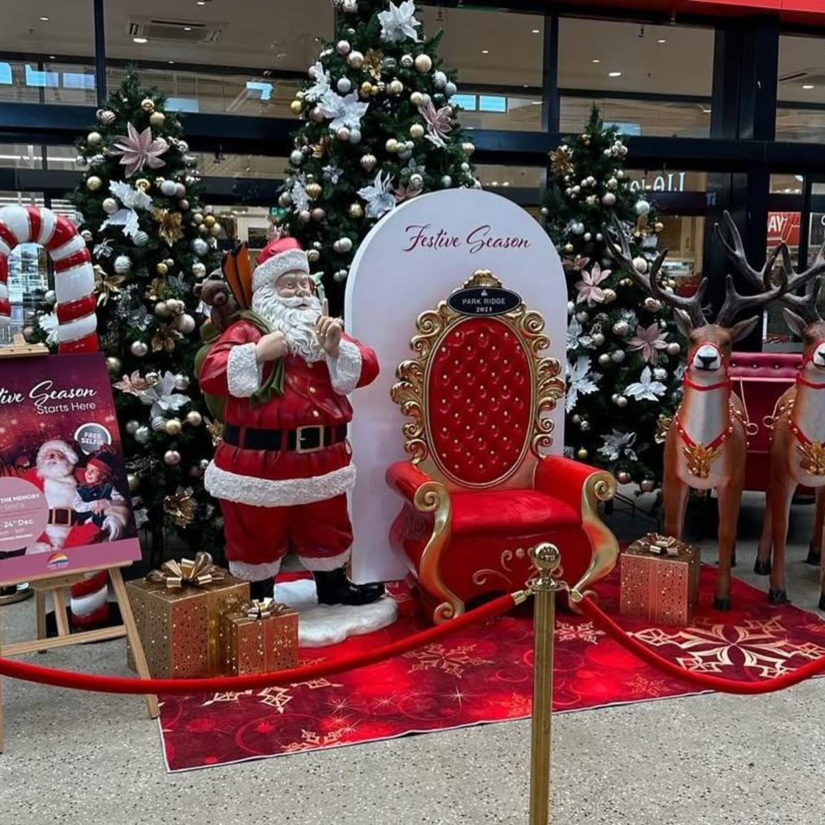 Cadeira de Trono de Natal para Shopping e Poltrona Trono Cadeira Papai Noel Natal Camurça