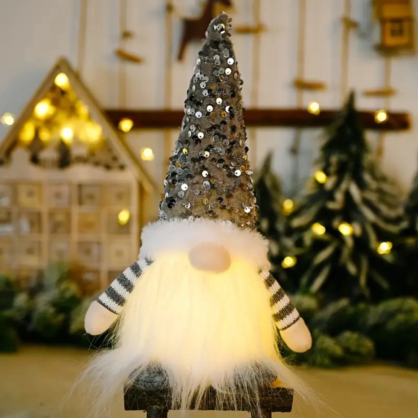 Cena de Natal enfeitada brilhando com enfeites de bonecas de luzes