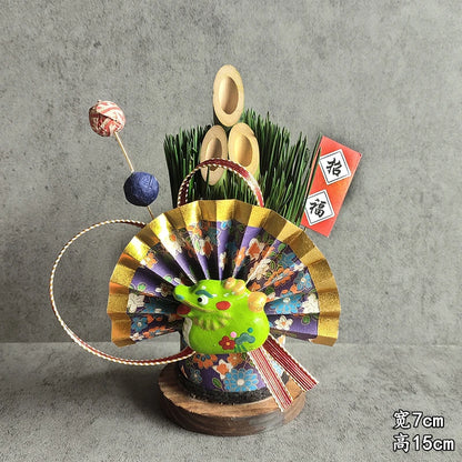 Vaso Três Tubos Leque Dourado com Placa de Madeira, Adorno de Mesa de Ano Novo Japonês (Kadomatsu)