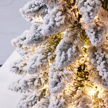 Carregar imagem no visualizador da galeria, Decorações de Natal Árvore de Natal de mesa pré-iluminada
