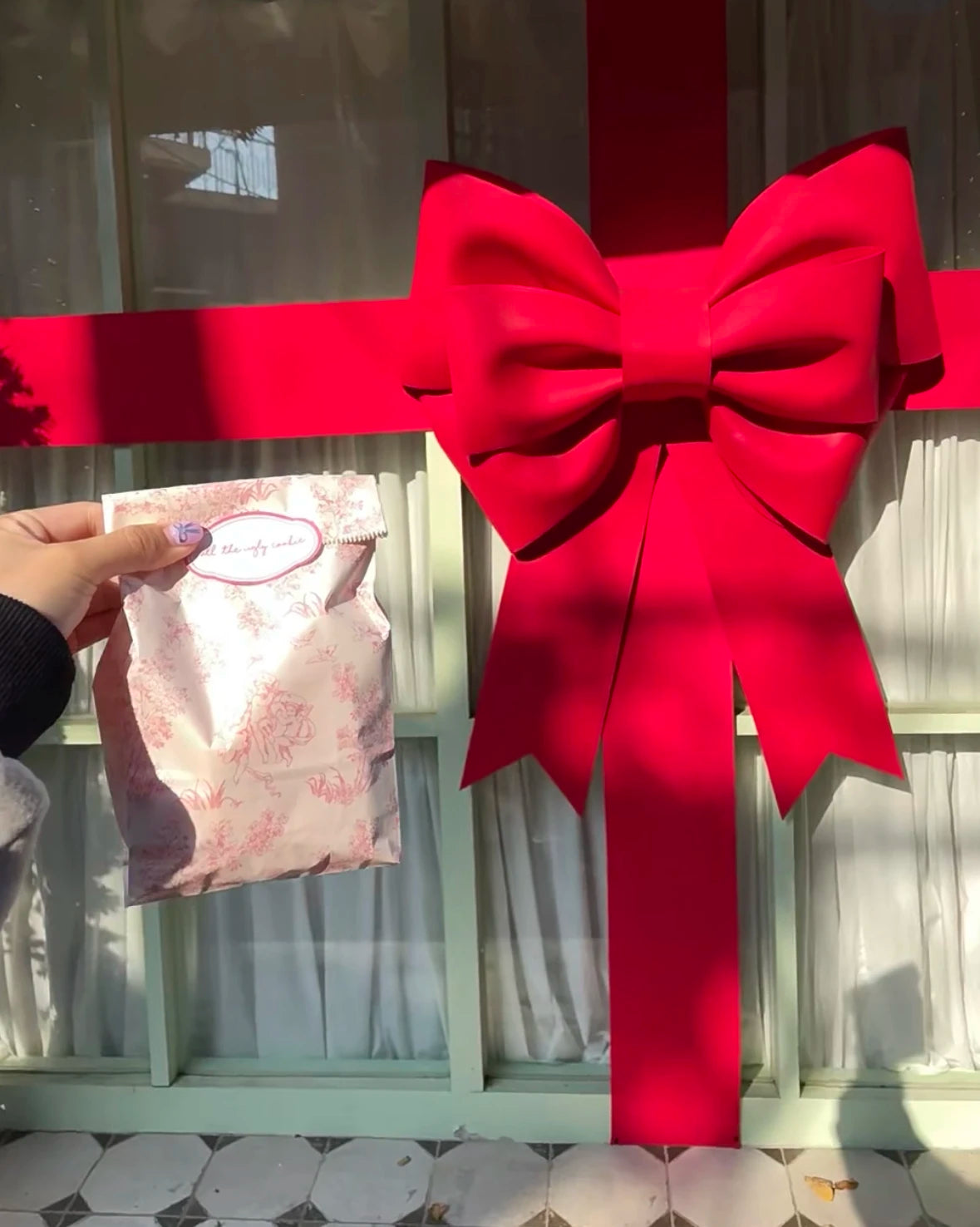 Laço gigante para inauguração