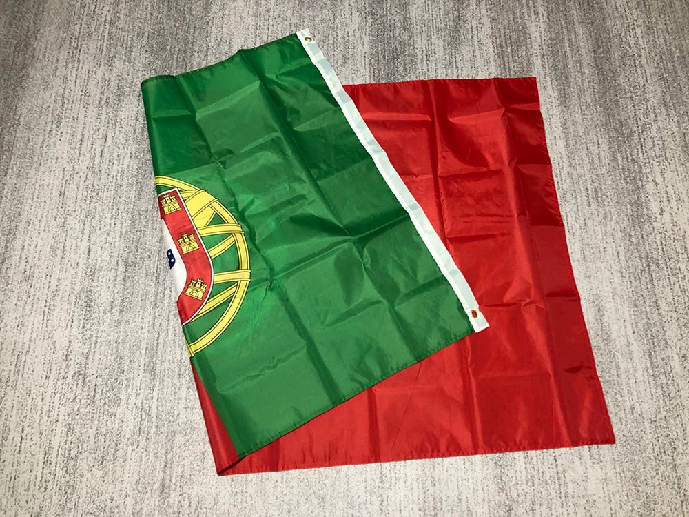 Bandeira De Portugal Oficial 1,50 X 0,90 Mts 100% Poliéster