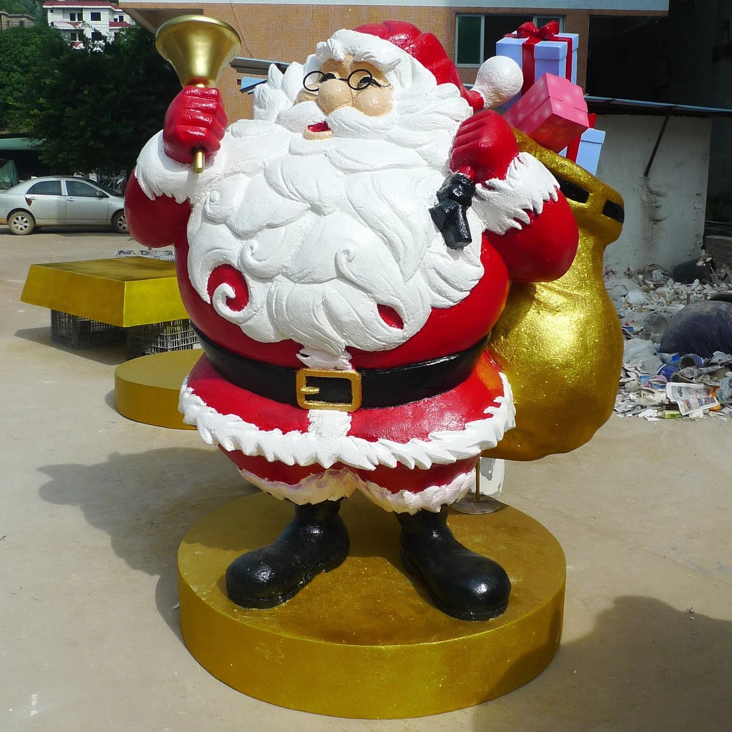 Grande trenó de fibra de vidro para decoração de shopping, material plástico Natal