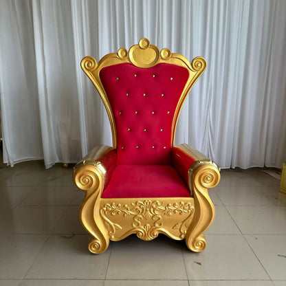 Poltrona Estofada do Papai Noel de Madeira Cor Dourado e Capitonê