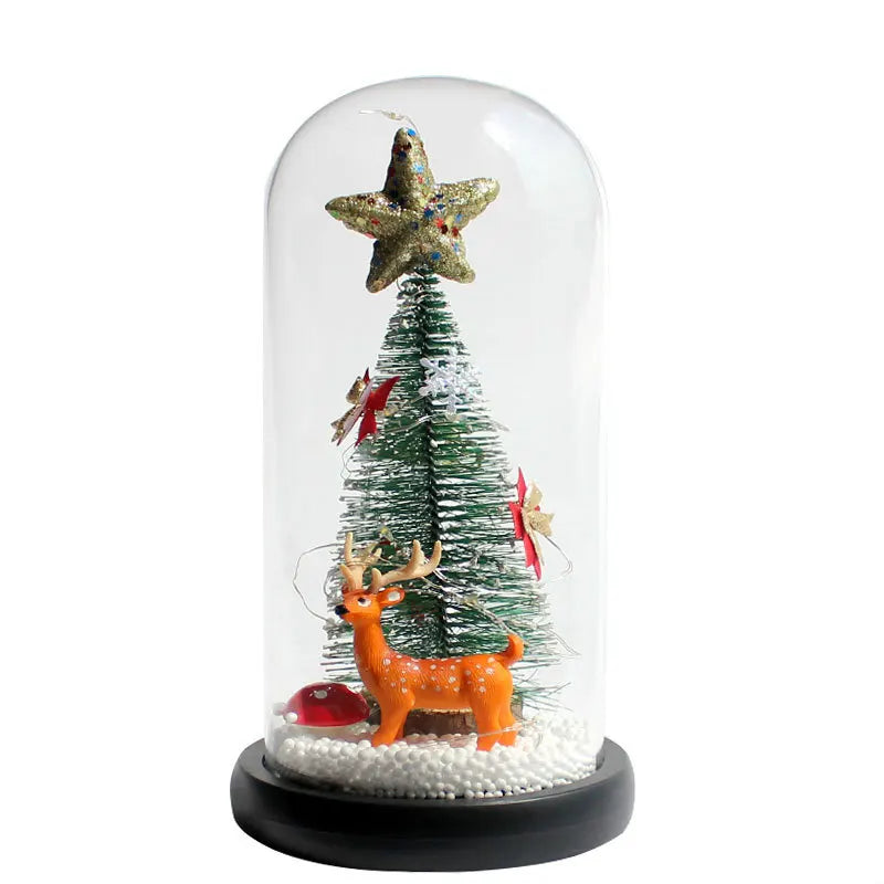 Mini Árvores de Natal Decoradas com Luzes LED em Cúpulas Vidro (Cápsulas Eternas), Posicionadas Base Clara