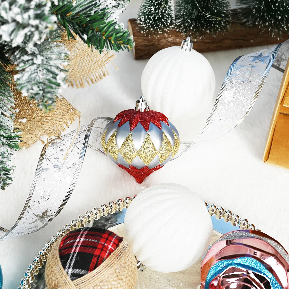 Enfeites de bolas de Natal de 8,5 cm – 16 peças de bolas de plástico para árvore de Natal