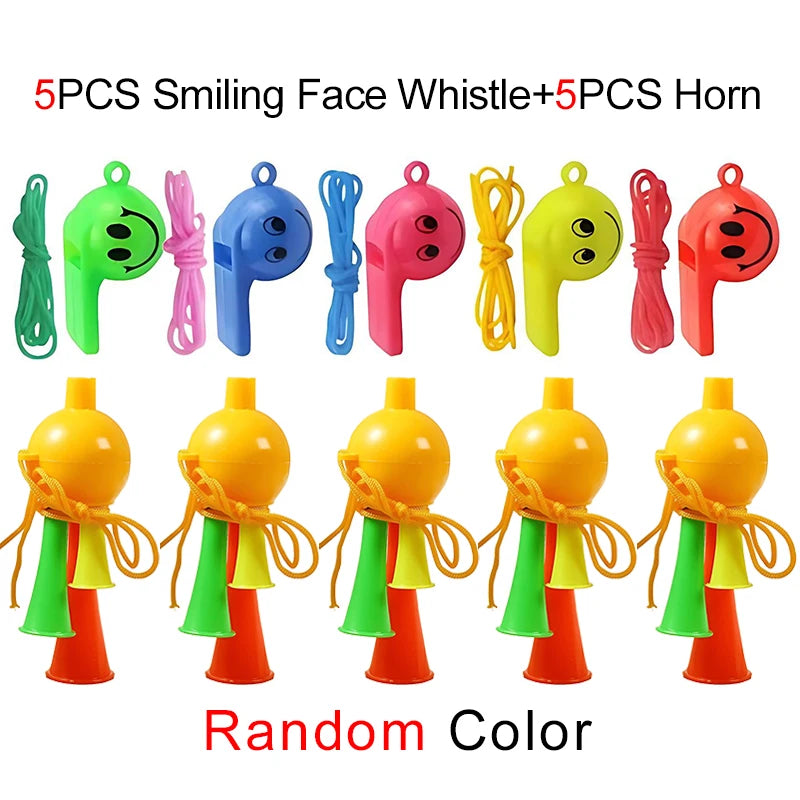 Apitos de plástico com cordão padrão de futebol treinamento apito infantil crianças futebol