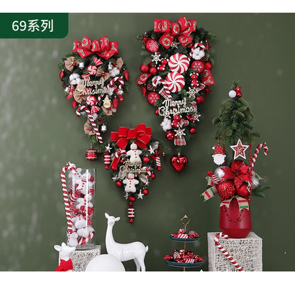 Guirlanda de Natal Nevada com Bolas Vermelhas, Pinhas e Azevinhos - Decoração Natalina