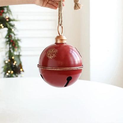Bola De Natal Guizo Vermelho Em Metal Com Cordinha Enfeite 16cm - Grillo