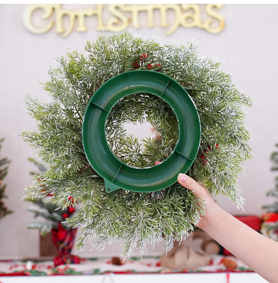 Guirlanda de Natal artificial corona decoração de guirlanda de Natal de plástico decorada