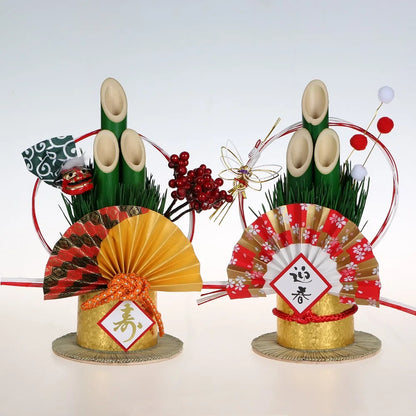 Vaso Três Tubos Leque Dourado com Placa de Madeira, Adorno de Mesa de Ano Novo Japonês (Kadomatsu)
