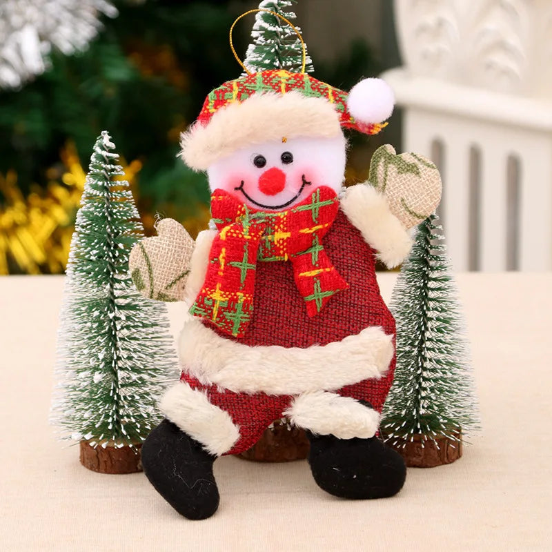 Kits Enfeites Natal Pelúcia Papai Noel e Neve Rena e Urso com Roupinha Verde e Vermelho