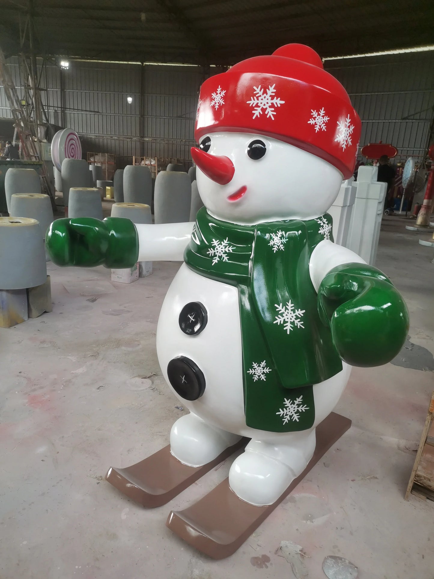 Grande trenó de fibra de vidro para decoração de shopping, material plástico Natal