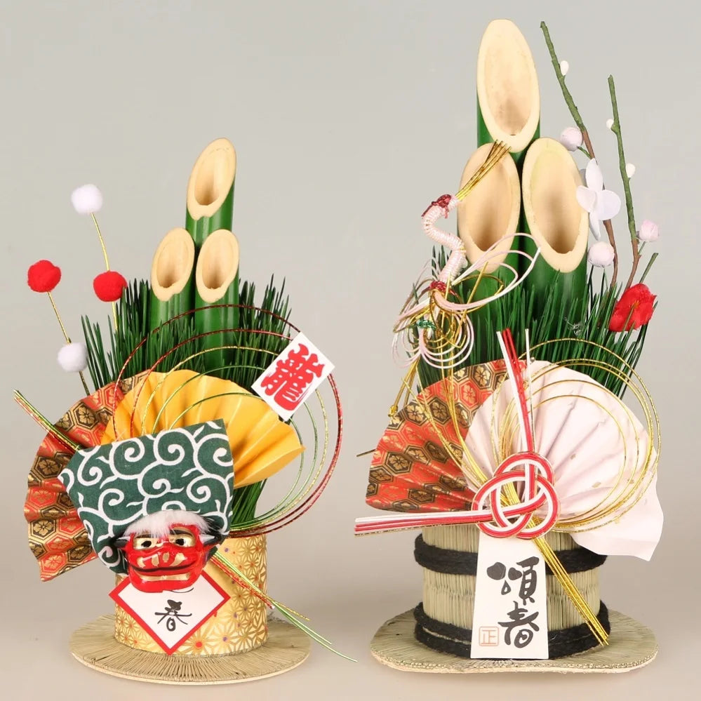 Vaso Três Tubos Leque Dourado com Placa de Madeira, Adorno de Mesa de Ano Novo Japonês (Kadomatsu)