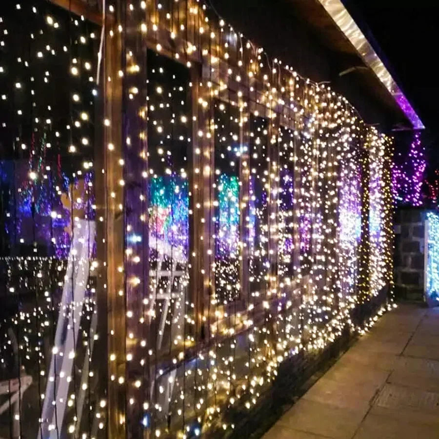 Luzes de Natal, Luzes de Natal de Baixa Voltagem de 98,4 pés, 100M LEDs - com Adaptador