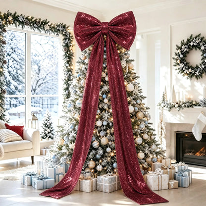 Laço Decorativo Shopping Gigante de Cor Rosa com Fitas Longas Penduradas no Topo de uma Árvore de Natal