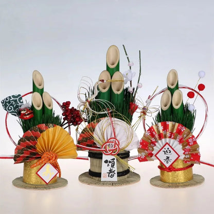 Vaso Três Tubos Leque Dourado com Placa de Madeira, Adorno de Mesa de Ano Novo Japonês (Kadomatsu)