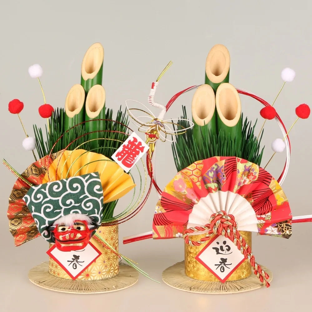 Vaso Três Tubos Leque Dourado com Placa de Madeira, Adorno de Mesa de Ano Novo Japonês (Kadomatsu)