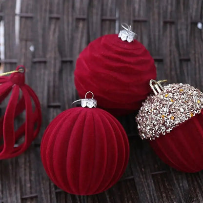 Bola de Natal Enfeites de Bolas de Natal de Veludo 4 Peças Decorativos / Tamanho: 16x8cm