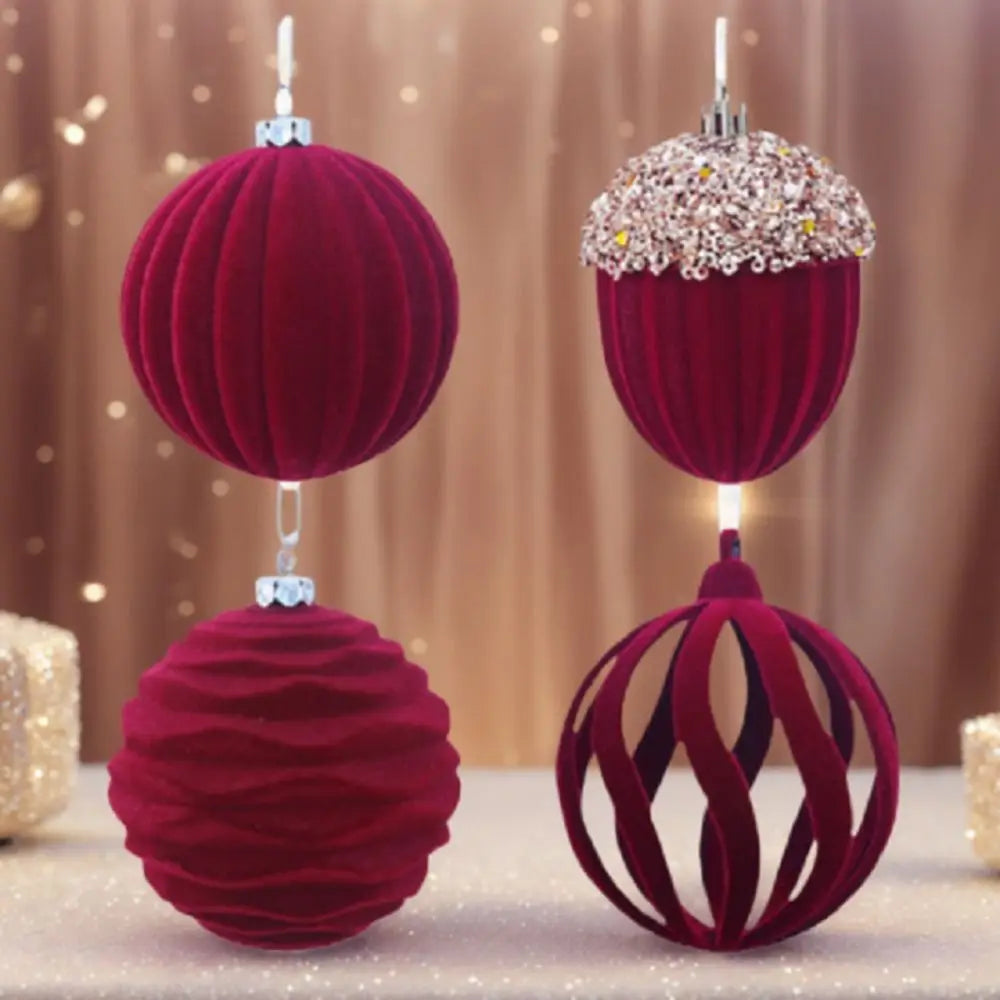 Bola de Natal Enfeites de Bolas de Natal de Veludo 4 Peças Decorativos / Tamanho: 16x8cm