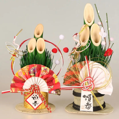 Vaso Três Tubos Leque Dourado com Placa de Madeira, Adorno de Mesa de Ano Novo Japonês (Kadomatsu)