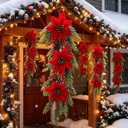 Enfeite é um Arranjo Pendente de Natal Artificial, Flores de Poinsétia Vermelho e Folhagem Pinheiro