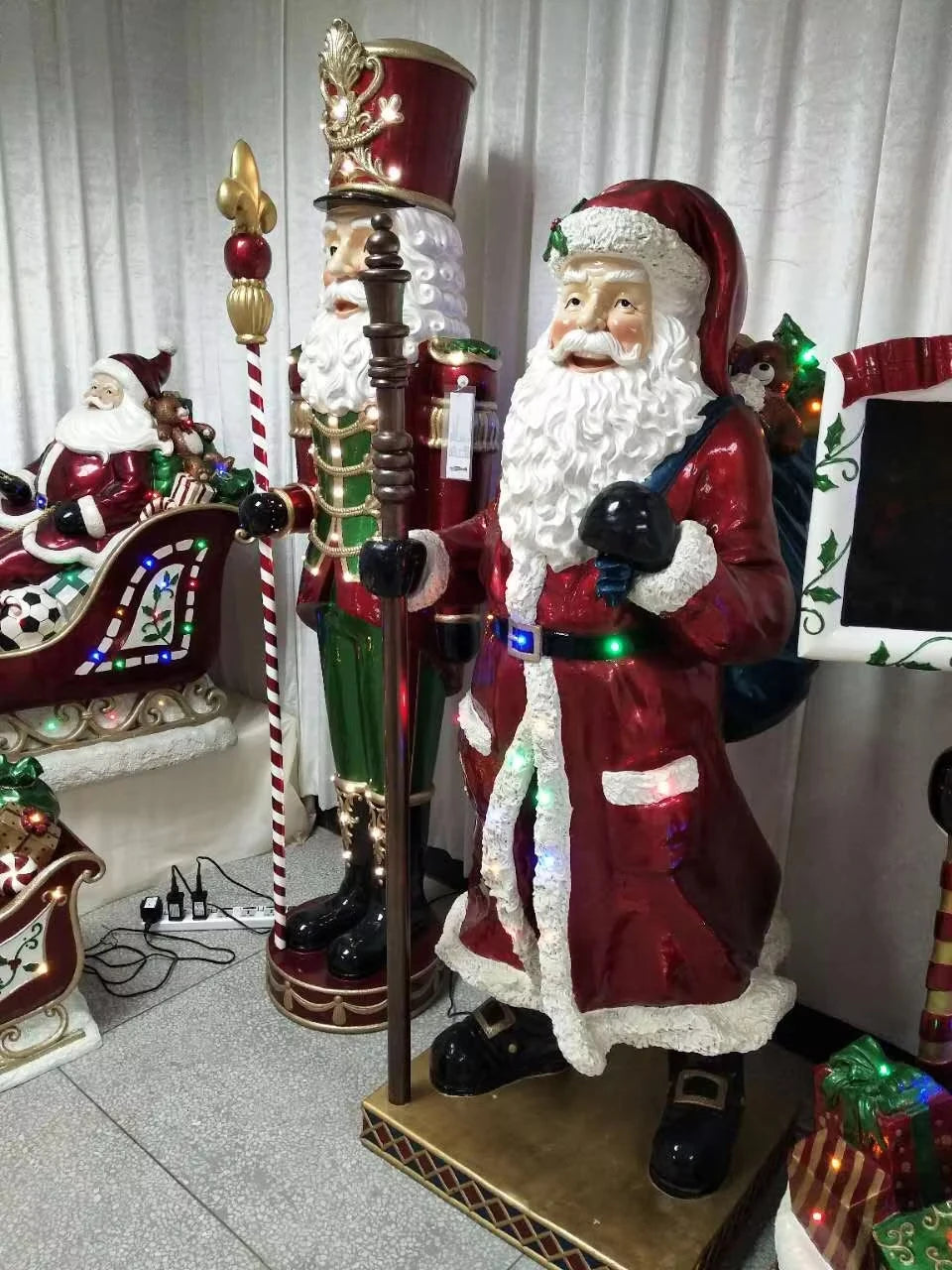 Bonecos do Quebra-Nozes – Estátua Iluminada de Soldado Quebra-Nozes de Natal LED