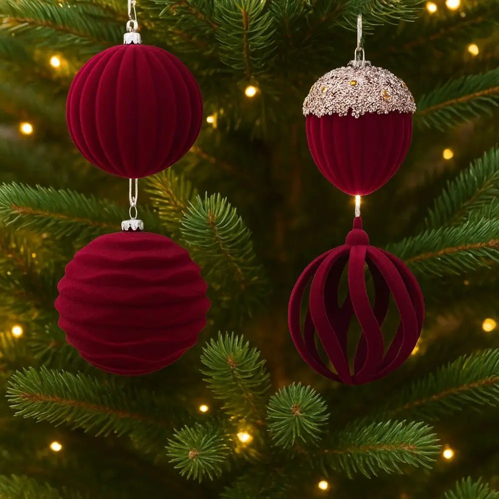 Bola de Natal Enfeites de Bolas de Natal de Veludo 4 Peças Decorativos / Tamanho: 16x8cm