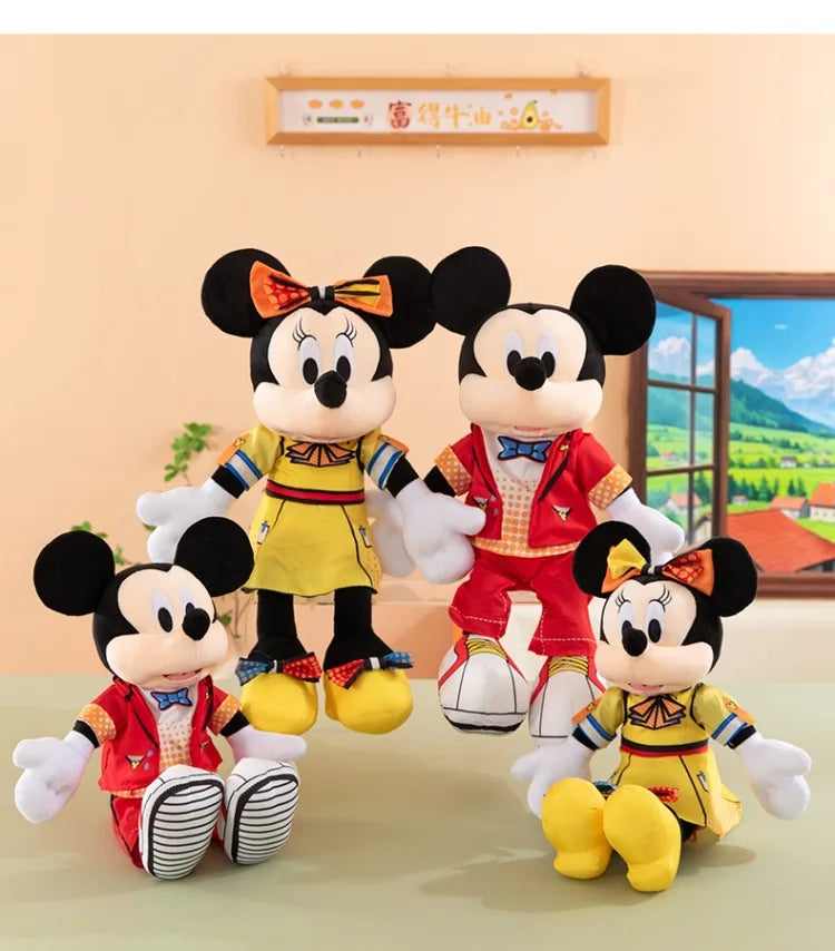 Pelúcia Mickey Mouse Vermelho, 45cm/55cm Disney Store de Terno Vermelho