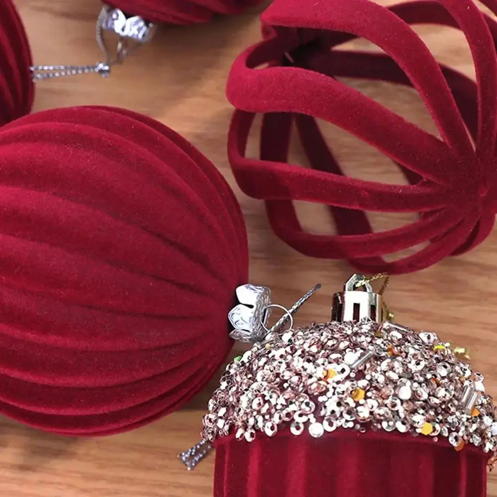 Bola de Natal Enfeites de Bolas de Natal de Veludo 4 Peças Decorativos / Tamanho: 16x8cm