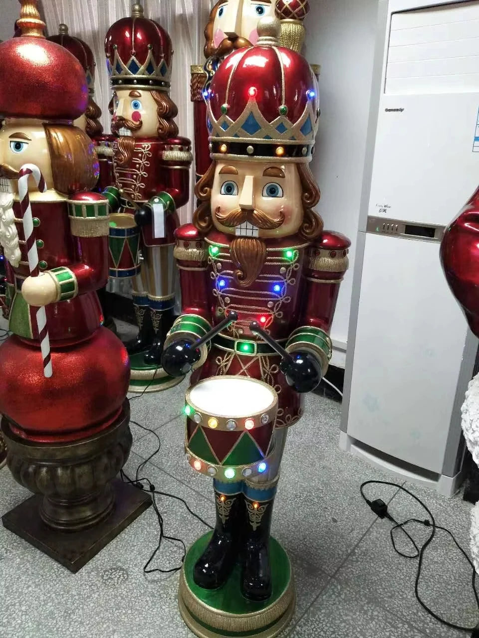 Bonecos do Quebra-Nozes – Estátua Iluminada de Soldado Quebra-Nozes de Natal LED