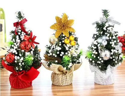 Mini árvore de Natal de mesa com base de pano, decoração de árvore de Natal artificial