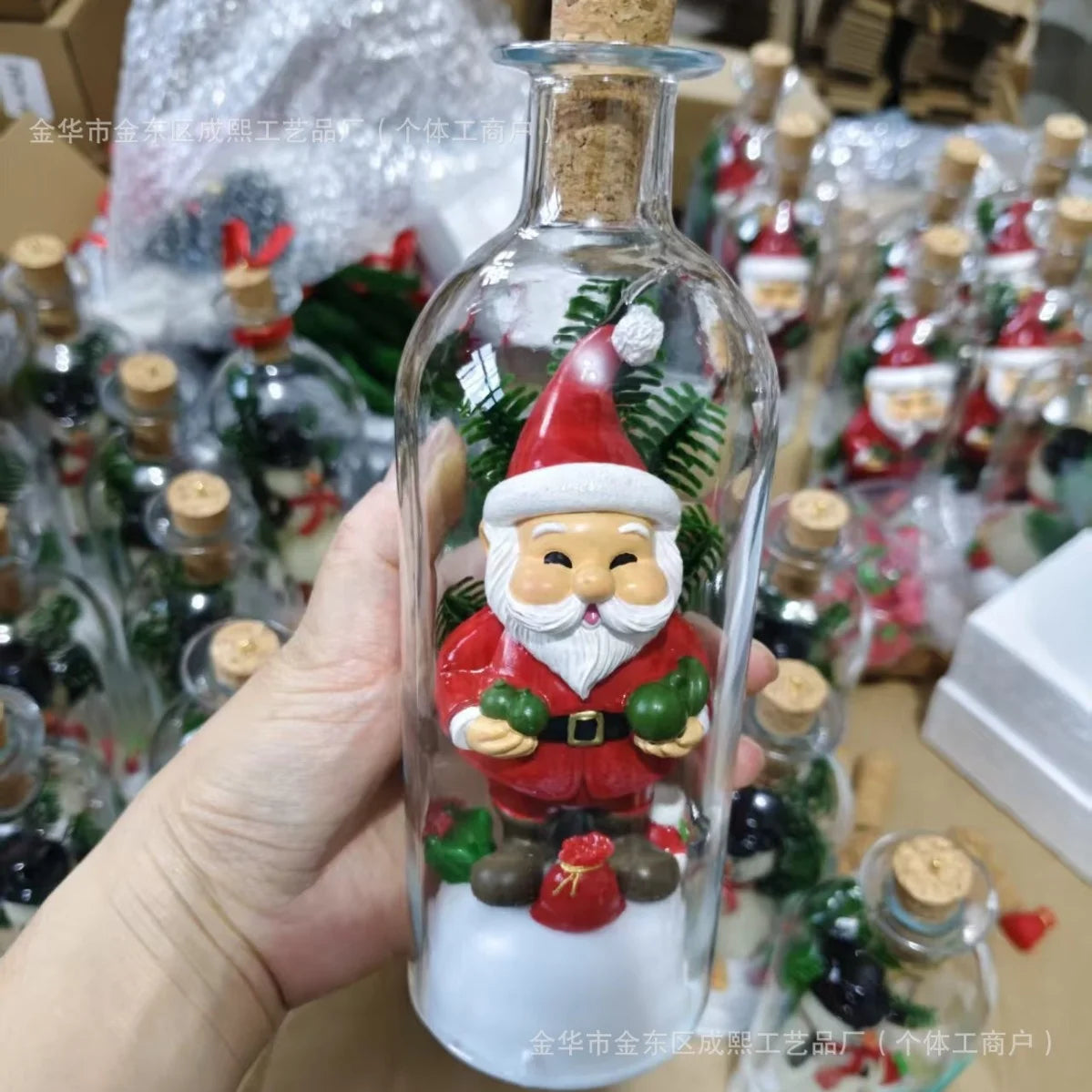 Enfeites de Natal Luminosos em Formato de Garrafa de Vidro com Miniaturas de Árvore de Natal e Papai Noel
