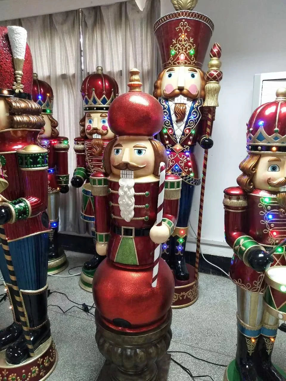Bonecos do Quebra-Nozes – Estátua Iluminada de Soldado Quebra-Nozes de Natal LED